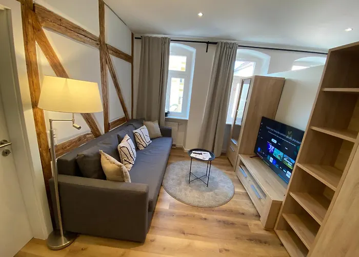 Sanierter Altbau Am Schloss